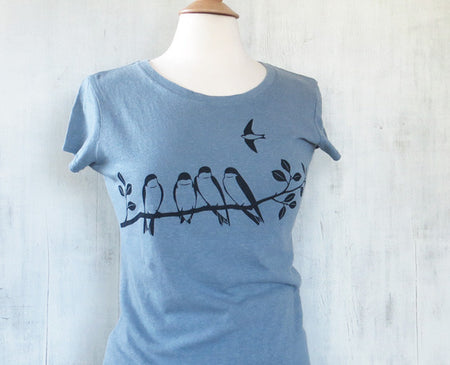 Women\'s Hemp Swallows Cotton Light Blue - - T-Shirt Organic Uzura 